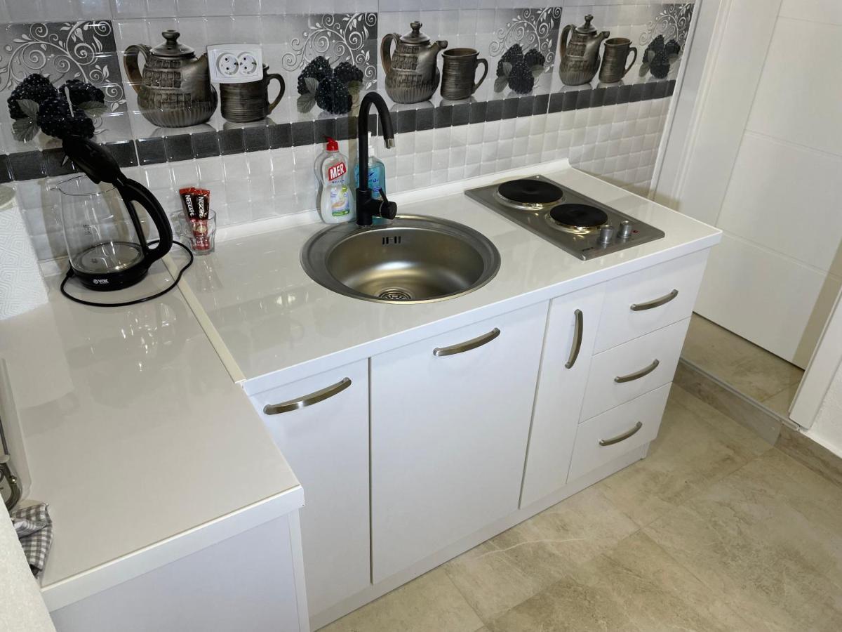 Bora Apartmani - Free Parking - City Center Βράνιε Εξωτερικό φωτογραφία