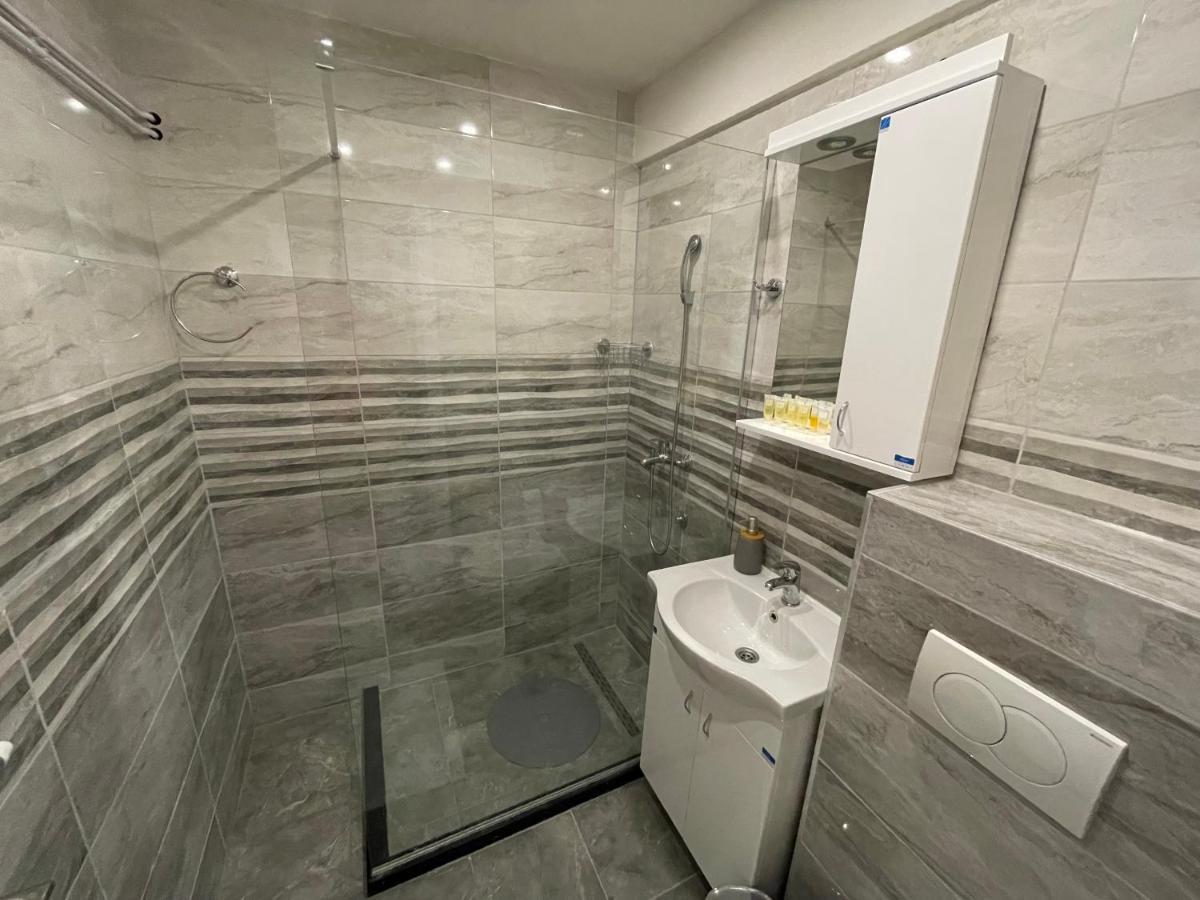 Bora Apartmani - Free Parking - City Center Βράνιε Εξωτερικό φωτογραφία